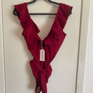 Sportlike One Piece Swim Suit with Ruffled Straps and Matching Belt